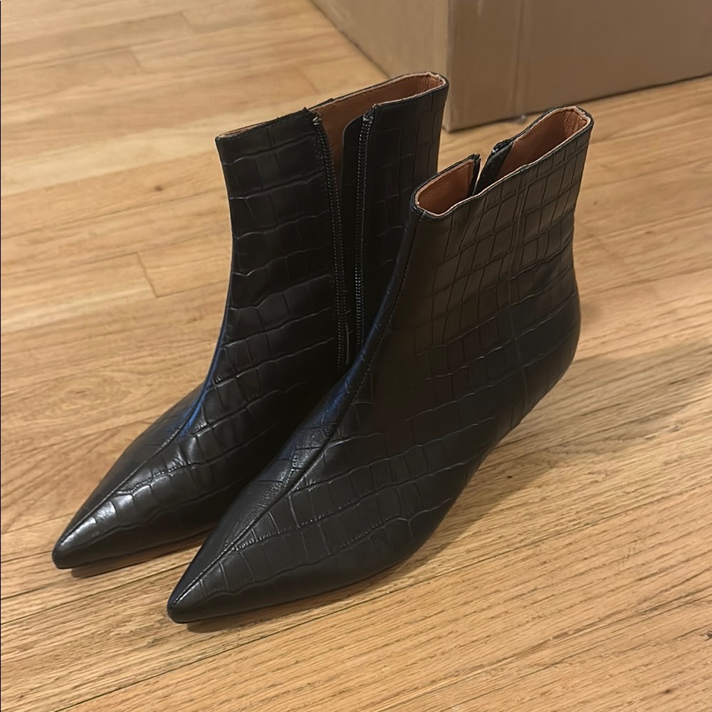 EMME PARSONS CROC ANKLE BOOT -38